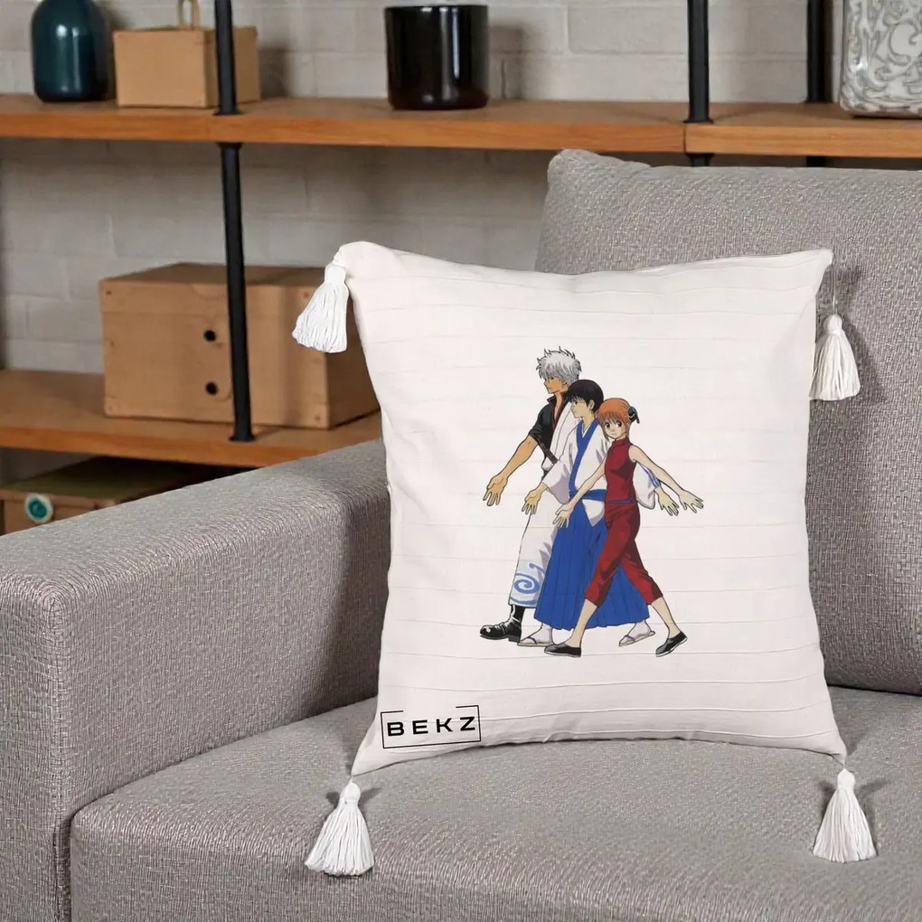 Perna Personalizata Gintama Trio Gintoki Shinpachi Kagura, 40x40 cm, Bej cu Franjuri, Husa Detasabila, Perna Inclusa, BEKZ®