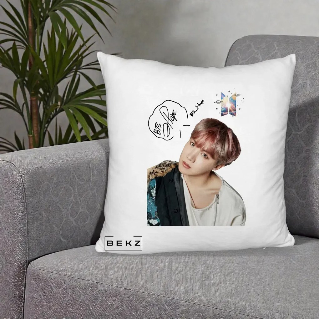 Perna Personalizata K-pop BTS J-Hope Par Roz Autograf, 40x40 cm, Alb Pufos, Husa Detasabila, Perna Inclusa, BEKZ®