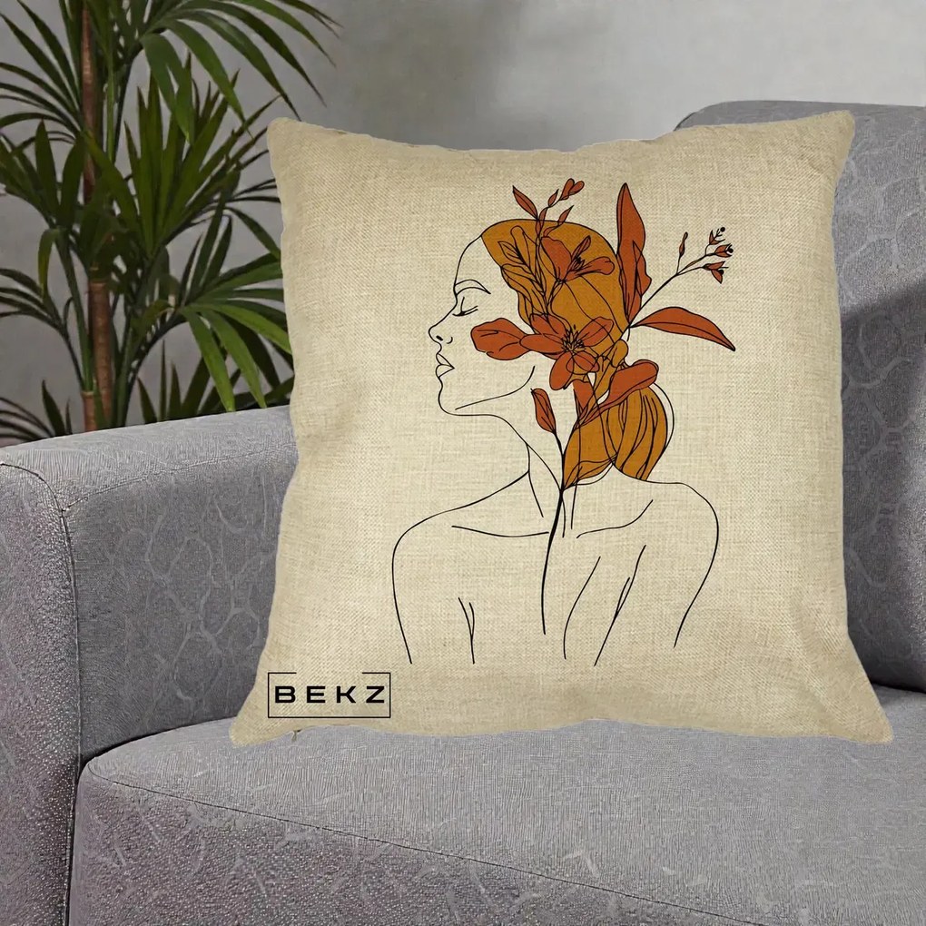 Perna Decorativa Portret Feminin Crin Ruginiu Auriu, 40x40 cm, Crem, Husa Detasabila, Perna Inclusa, BEKZ®