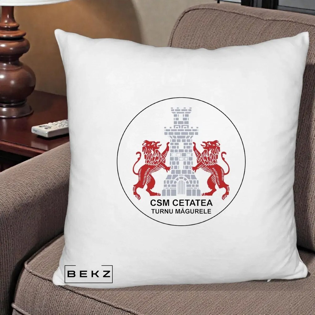 Perna Personalizata CSM Cetatea Turnu Magurele Fotbal, 40x40 cm, Alb Pufos, Husa Detasabila, Perna Inclusa, BEKZ®
