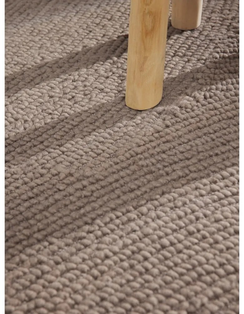 Covor tip traversă taupe țesut manual din lână 80x200 cm Eleni Taupe – Hanse Home