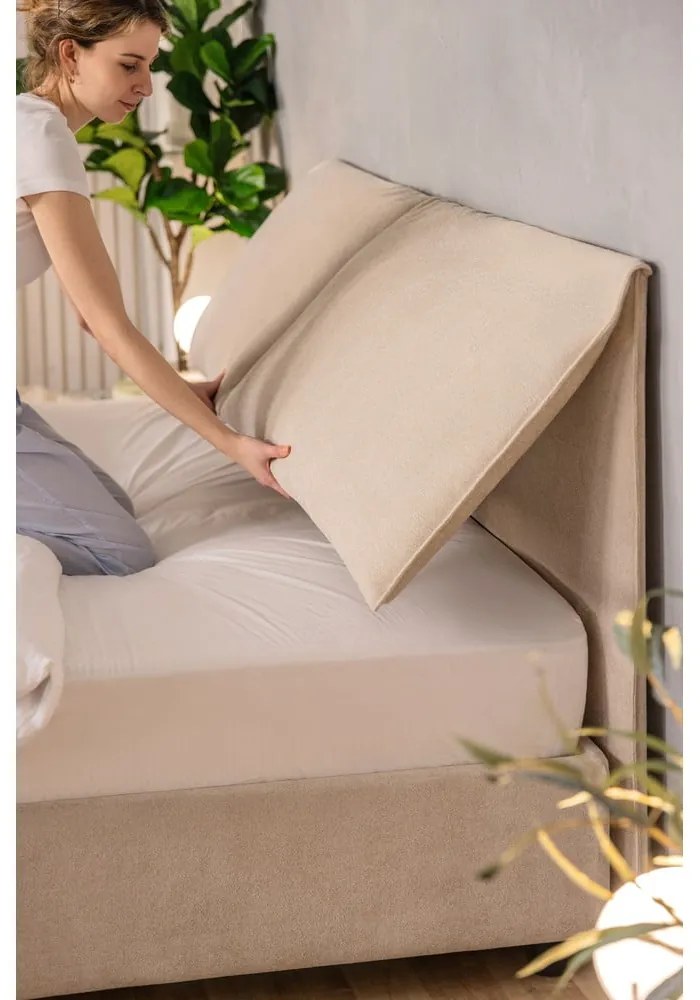 Pat matrimonial bej tapițat cu spațiu de depozitare cu somieră 180x200 cm Myra Pillow – Bonami Selection