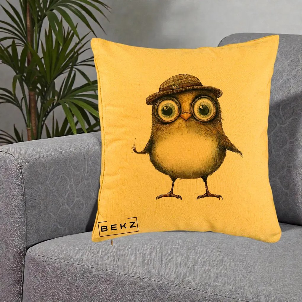 Perna Decorativa Pui Intelectual cu Palarie Tweed, 40x40 cm, Galben, Husa Detasabila, Perna Inclusa, BEKZ®