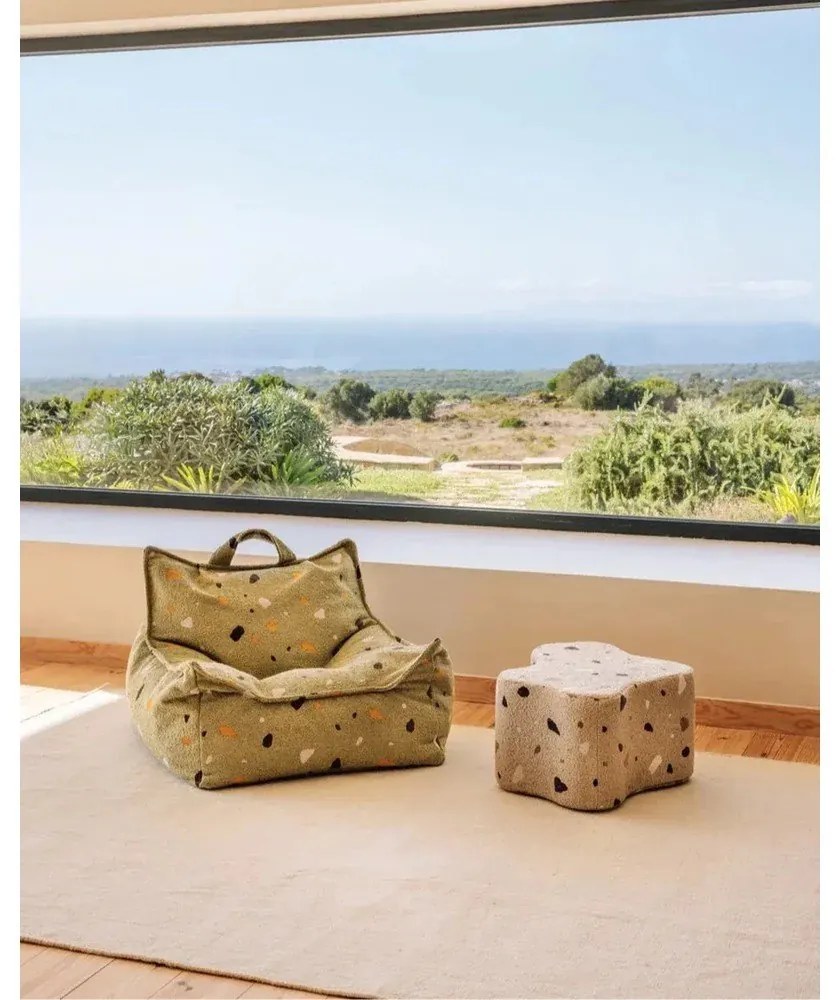 Puf de copii maro deschis cu tapițerie din țesătură bouclé/cu tapițerie din chenille Terrazzo Cloud – Wigiwama