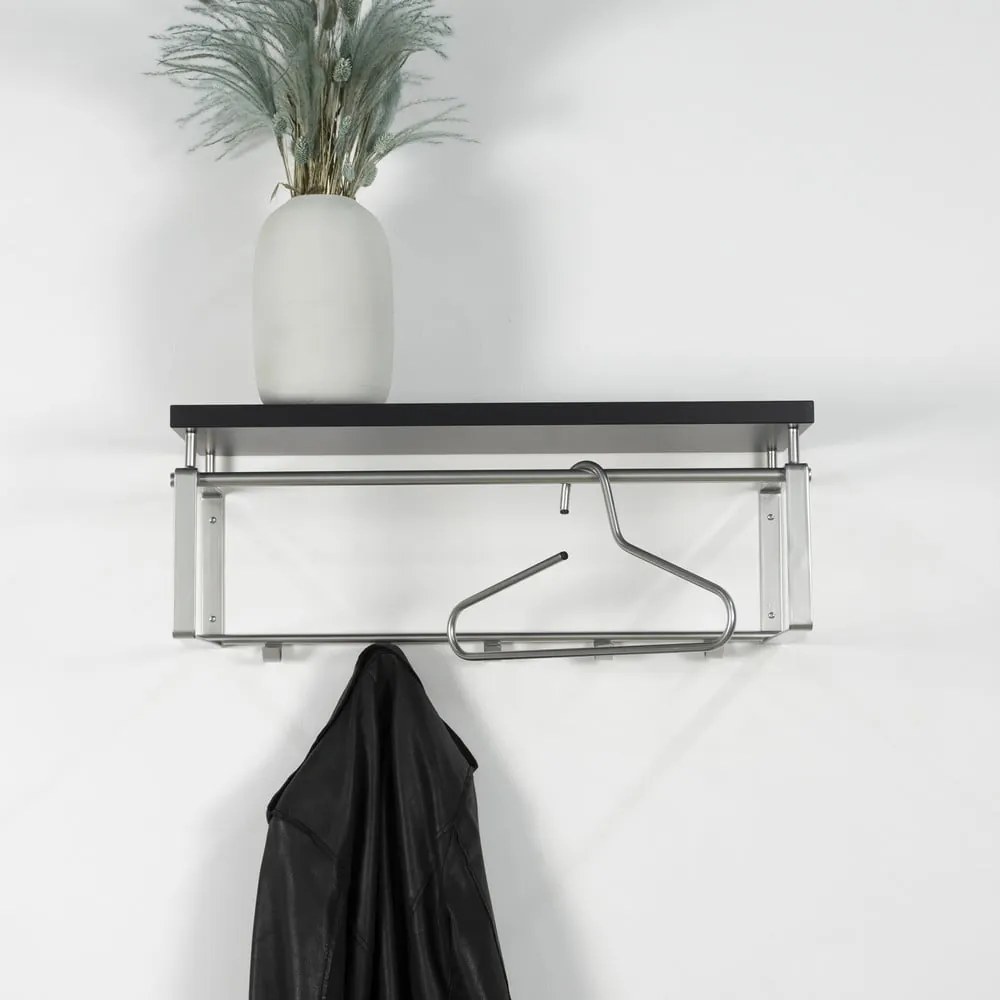 Cuier de perete negru/argintiu cu raft din metal 70 cm Rex – Spinder Design