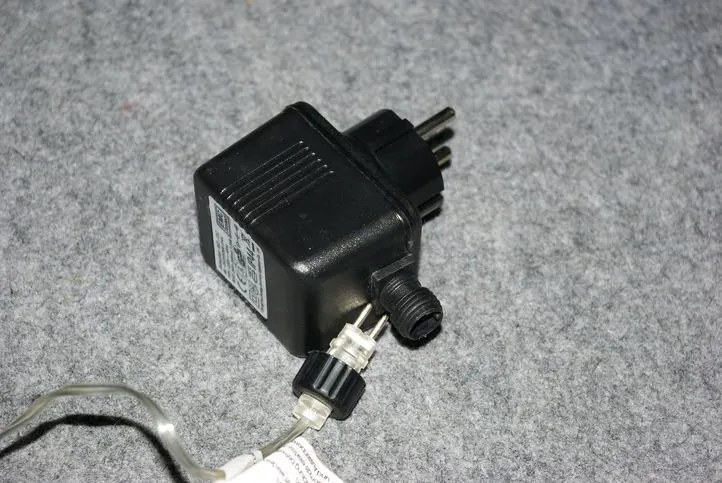 Garth Lanț LED de Crăciun - 18 m, 200 diode, alb cald