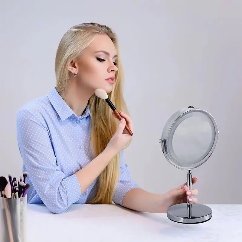 Oglinda iluminata led 3w pentru make up 6400k cu baterii 4xaa