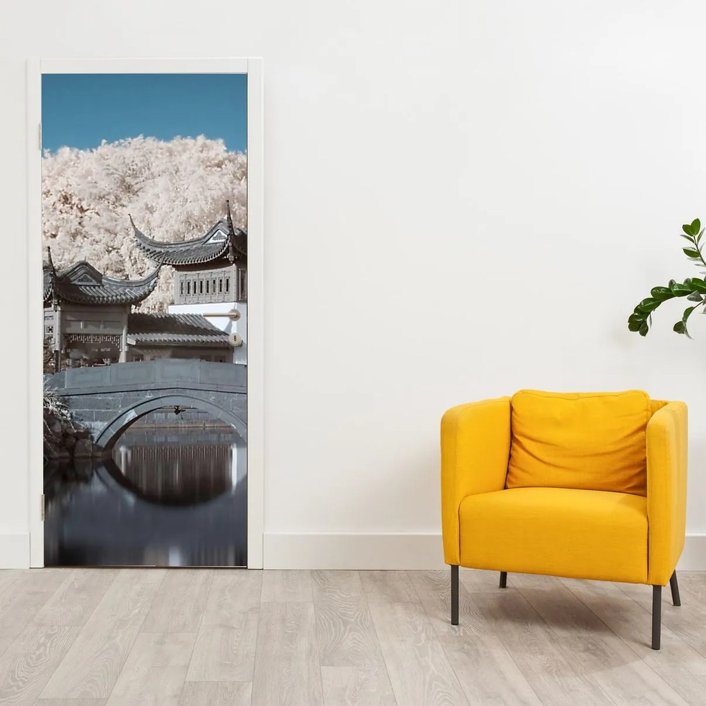 Fototapet pentru ușă - Copacii înfloriți în Asia (95x205cm)