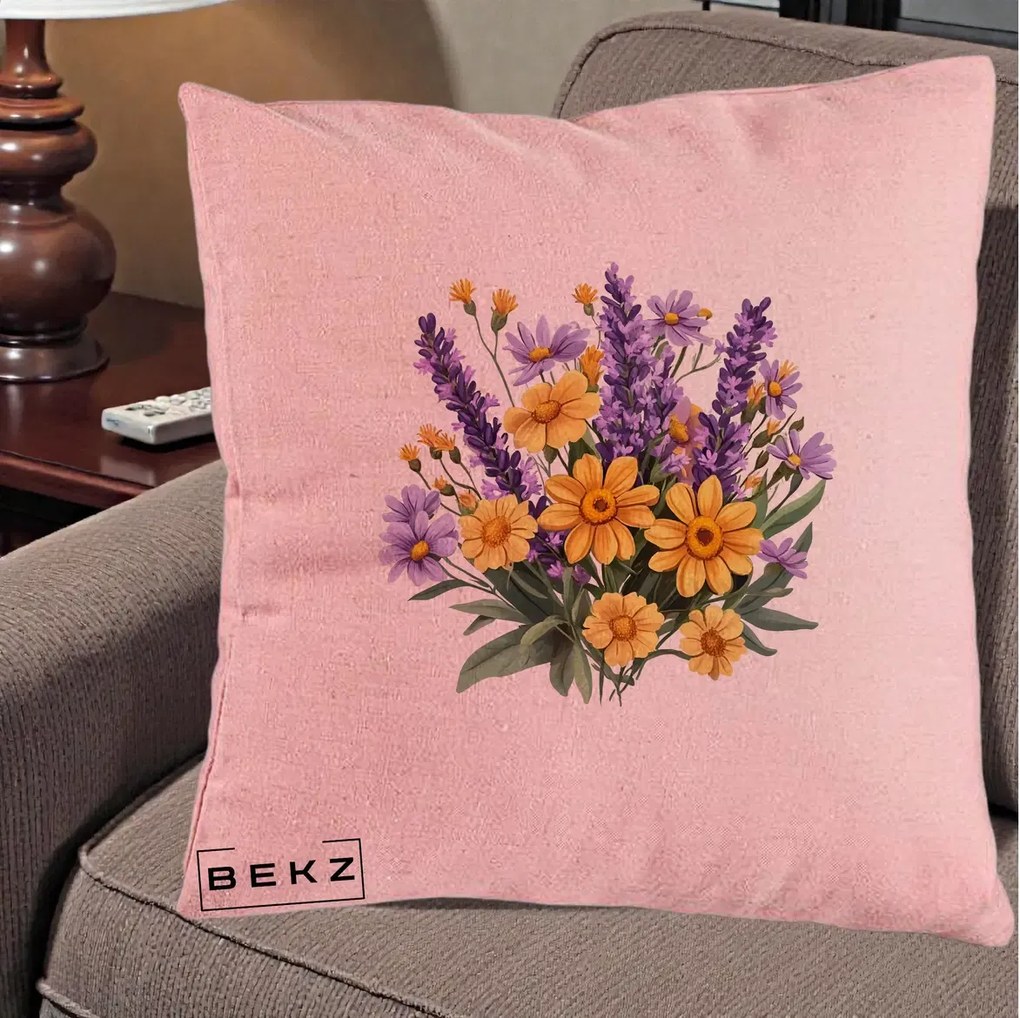 Perna Decorativa Lavanda cu Margarete Galbene si Lila, 40x40 cm, Roz, Husa Detasabila, Perna Inclusa, BEKZ®