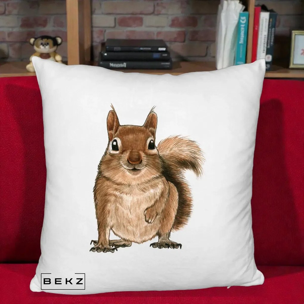Perna Decorativa Veverita Acuarela, 40x40 cm, Alb Pufos, Husa Detasabila, Perna Inclusa, BEKZ®