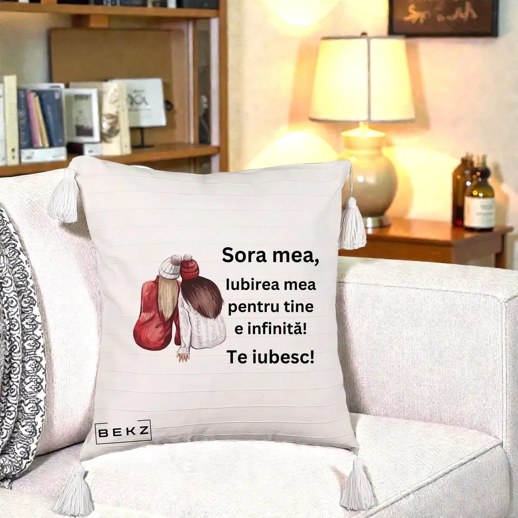 Cadou pentru Sora - Perna Personalizata Sora Mea Te Iubesc Doua Fete Iarna Acuarela, 40x40 cm, Bej cu Franjuri, Husa Detasabila, Perna Inclusa, BEKZ®