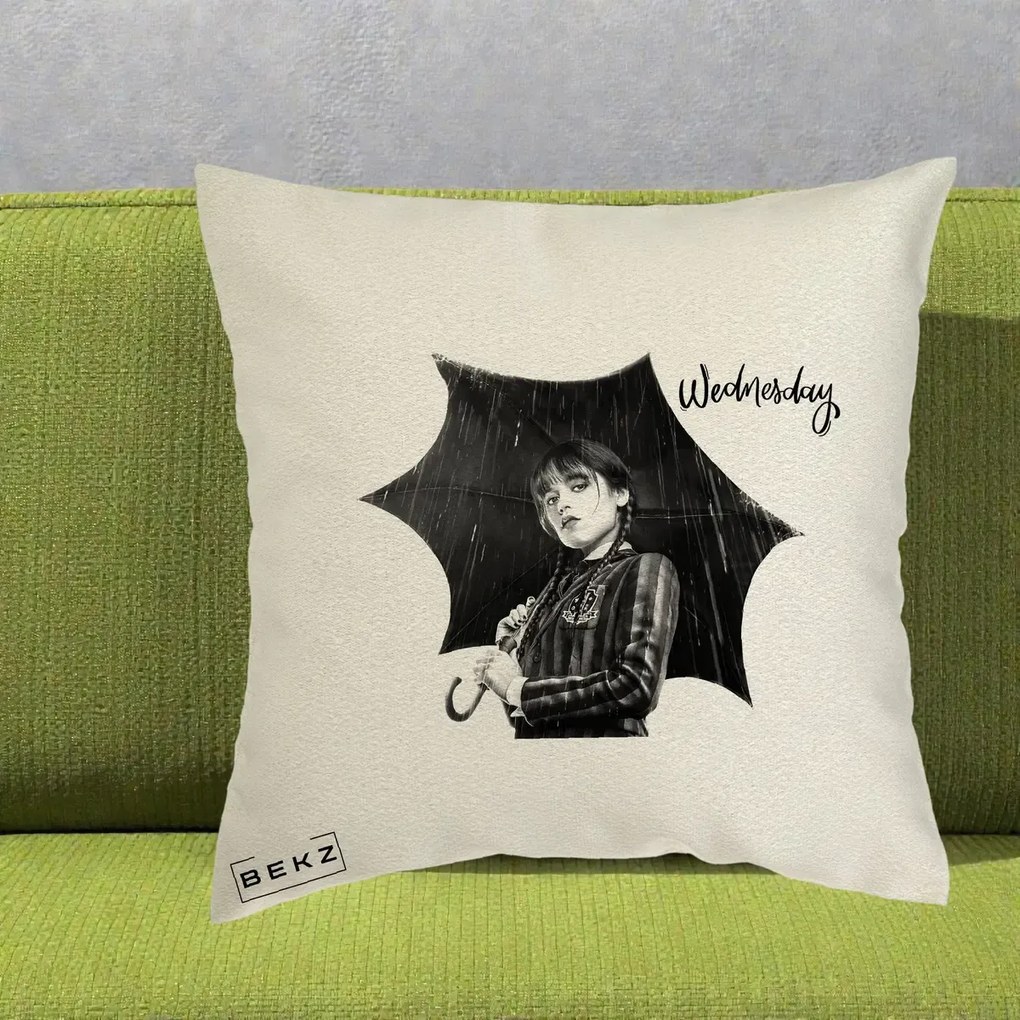 Perna Personalizata Wednesday Addams cu Umbrela Foto, 40x40 cm, Ecru, Husa Detasabila, Perna Inclusa, BEKZ®