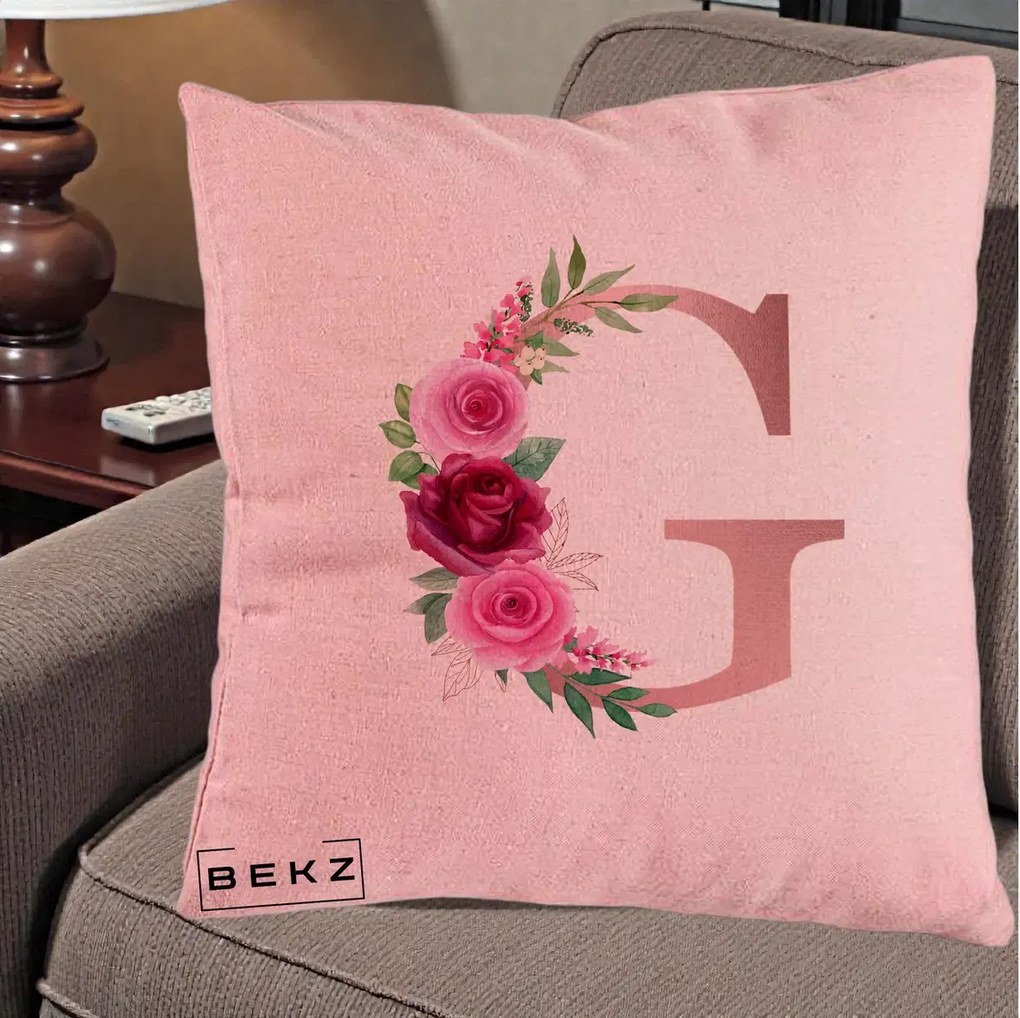 Cadou Personalizat - Perna Personalizata Monograma Rose Gold Litera G, 40x40 cm, Roz, Husa Detasabila, Perna Inclusa, BEKZ®