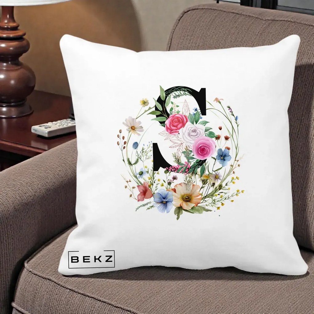 Cadou Personalizat - Perna Personalizata Monogram Litera S cu Flori Acuarela, 40x40 cm, Alba Mata, Husa Detasabila, Perna Inclusa, BEKZ®