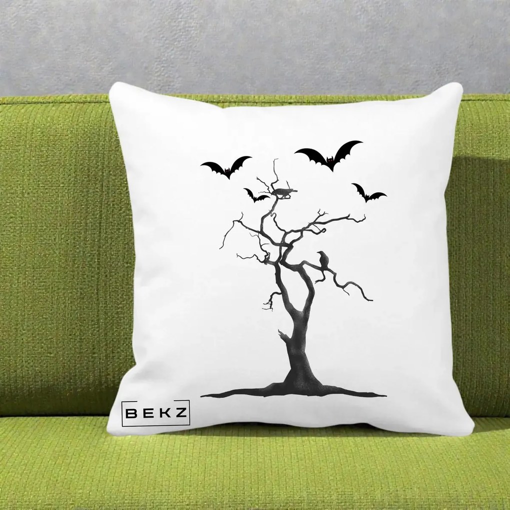 Perna Decorativa Halloween Copac cu Lilieci Alb-Negru, 40x40 cm, Alba Mata, Husa Detasabila, Perna Inclusa, BEKZ®