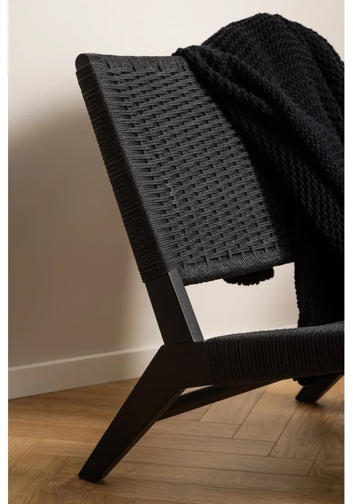 Fotoliu negru țesut Carson – Actona