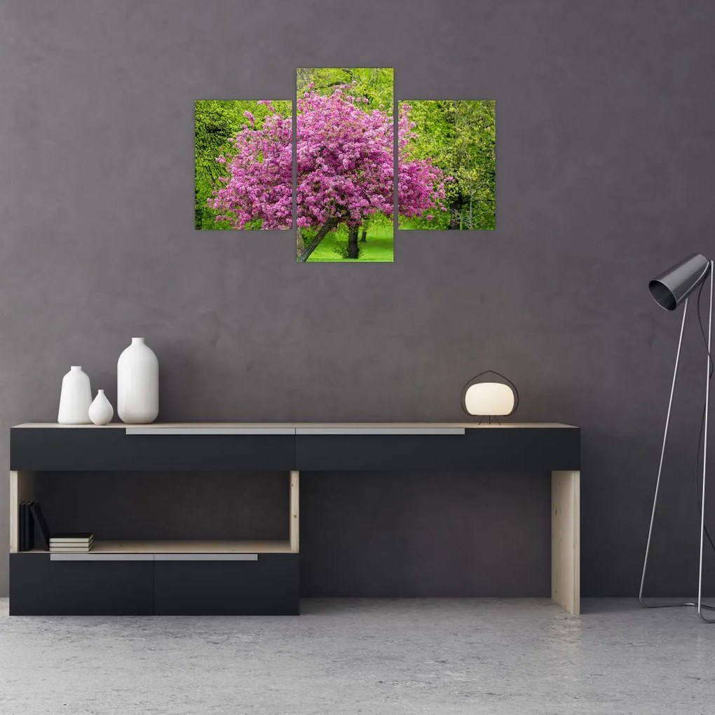 Tablou cu pom înflorit pe luncă (90x60 cm)