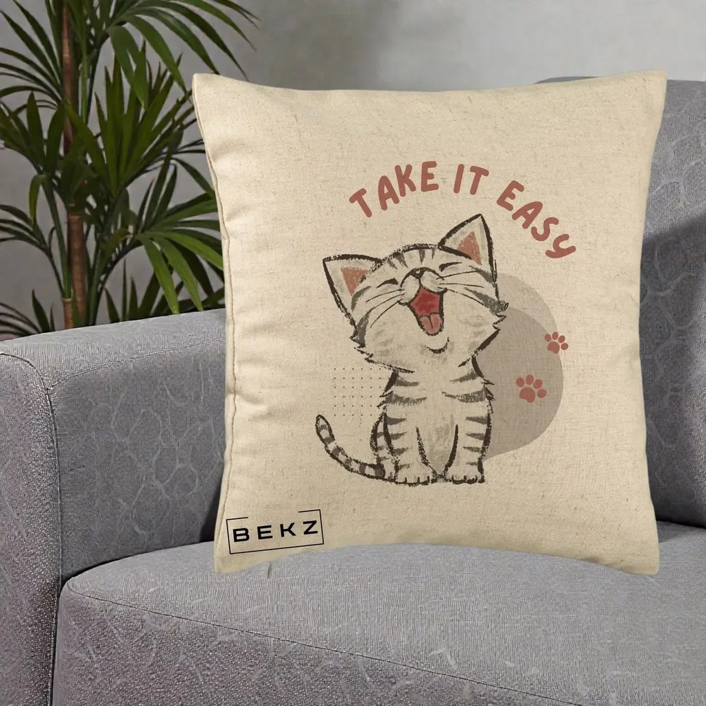Perna Personalizata Take It Easy Cat, 40x40 cm, Bej, Husa Detasabila, Perna Inclusa, BEKZ®