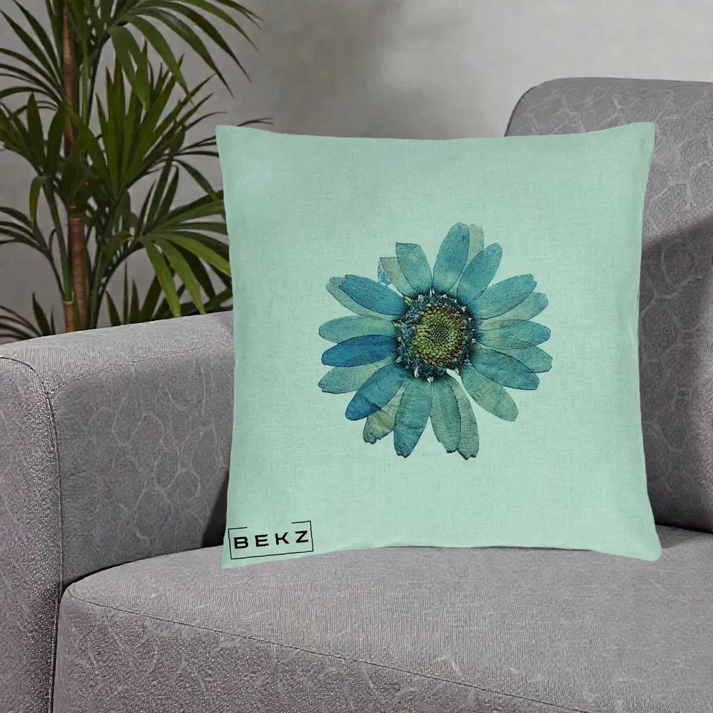 Perna Decorativa Floare Margareta Albastra Acuarela, 40x40 cm, Verde Menta, Husa Detasabila, Perna Inclusa, BEKZ®