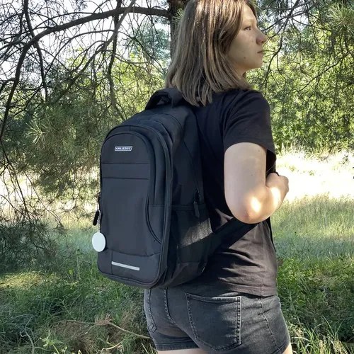 Rucsac negru din material durabil - dimensiuni multiple Objem 22 L