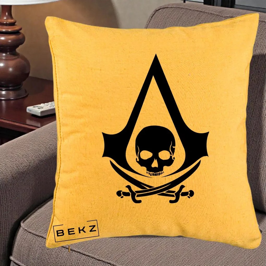 Perna Personalizata Assassin's Creed Black Flag Skull, 40x40 cm, Galben, Husa Detasabila, Perna Inclusa, BEKZ®