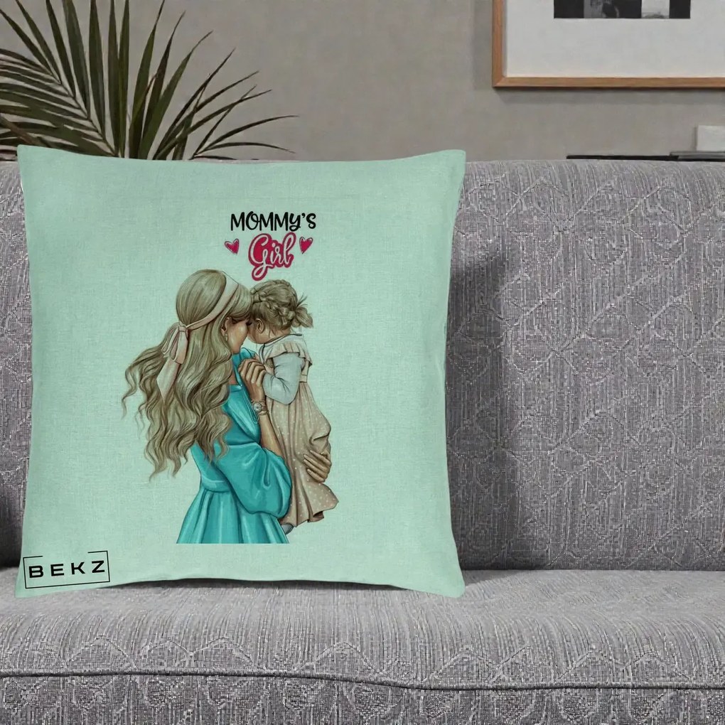 Cadou pentru Mama - Perna Personalizata Mommy's Girl Mama si Fetita, 40x40 cm, Verde Menta, Husa Detasabila, Perna Inclusa, BEKZ®