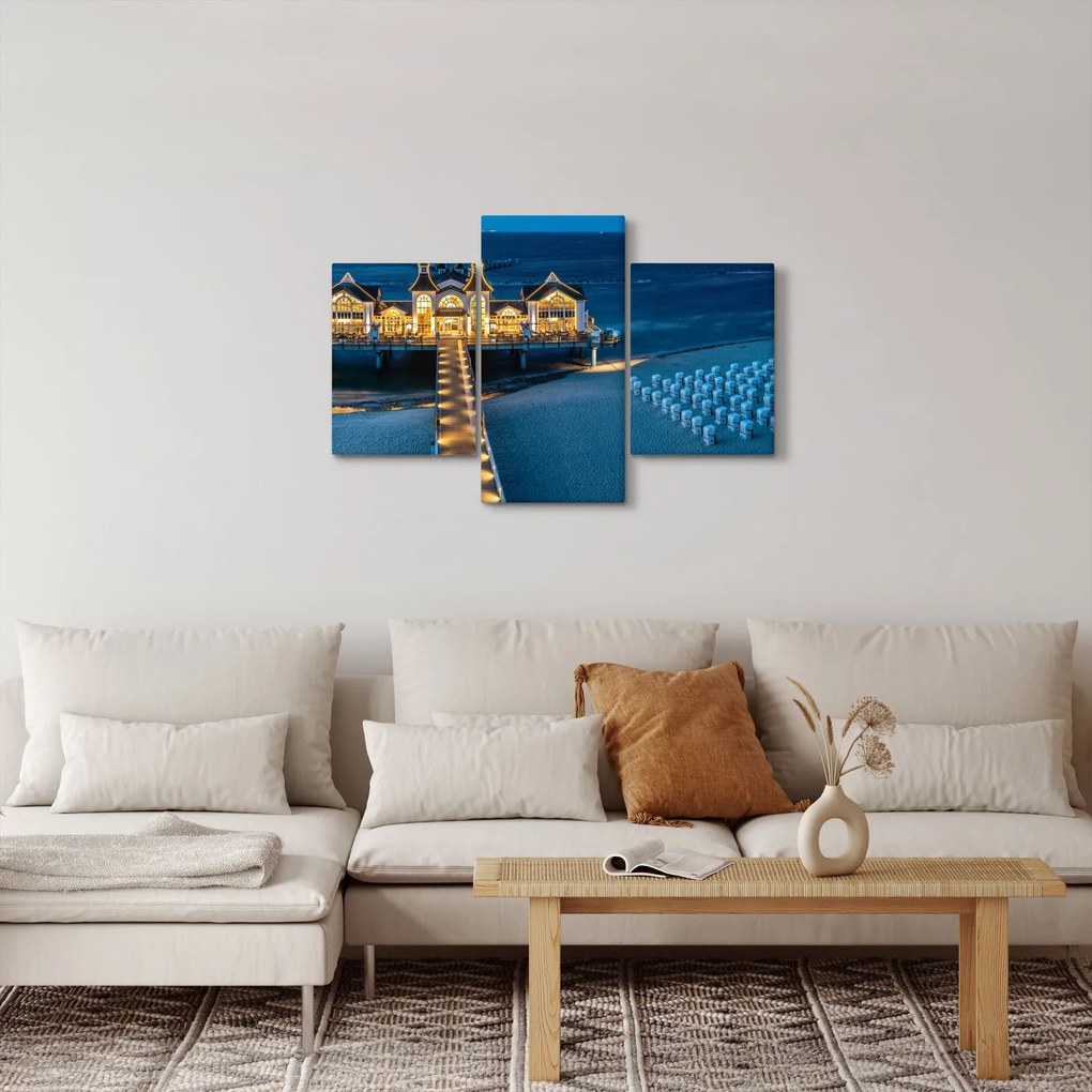 Tablou - hotel pe plajă (90x60 cm)
