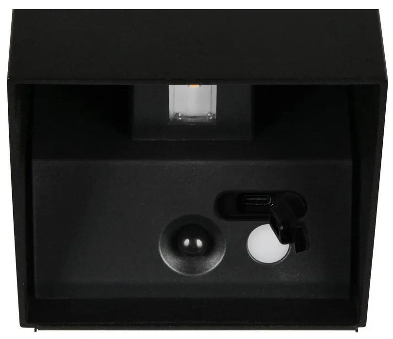 Corp de iluminat pentru exterior LED de perete cu senzor de mișcare cu USB (înălțime 10 cm) Genie – Trio