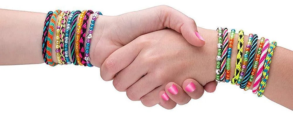 Set creativ de confectionat bratari