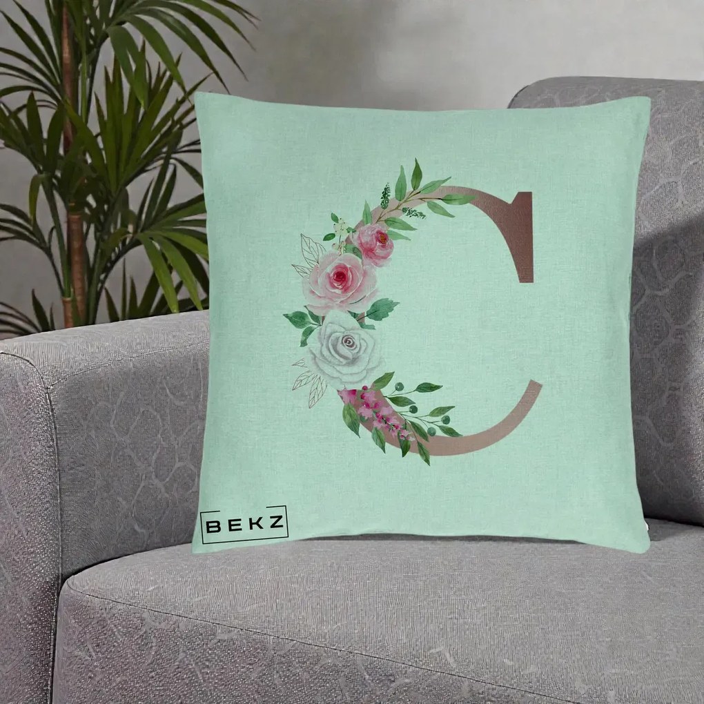 Cadou Personalizat - Perna Personalizata Monograma Rose Gold Litera C, 40x40 cm, Verde Menta, Husa Detasabila, Perna Inclusa, BEKZ®