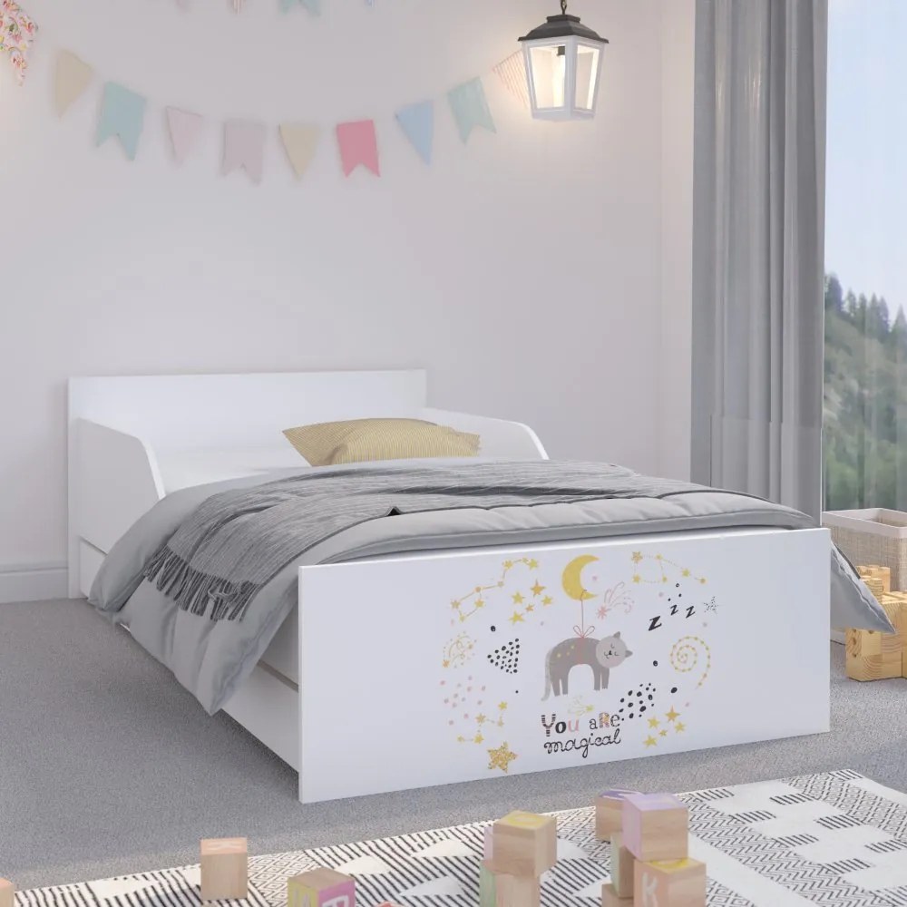 Pat magic pentru copii, cu o pisicuță aflată în diferite conselații 160 x 80 cm