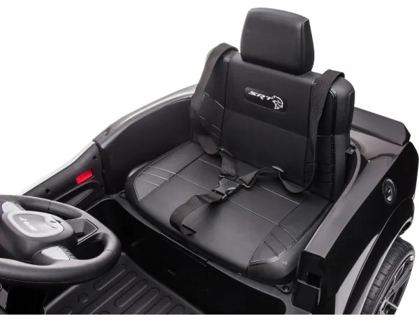 Mașinuță electrică de poliție Dodge Challenger 50W/4500 mAh negru/alb