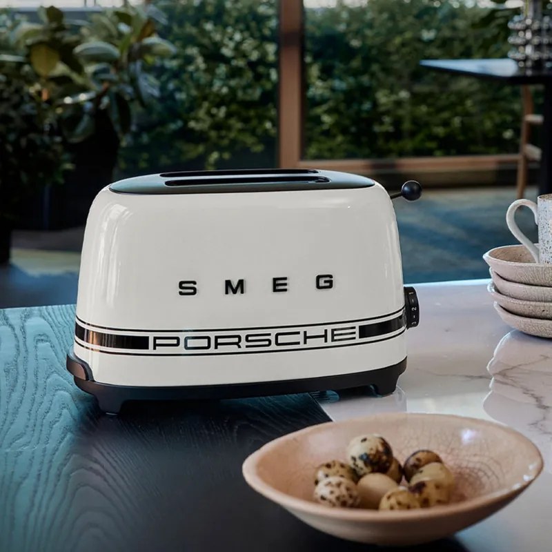 Prajitor de paine SMEG 50's Style Porsche TSF01PCWEU, 950 W, 2 felii, 6 trepte, Tava pentru firimituri, Cablu integrat, Otel inoxidabil, Alb