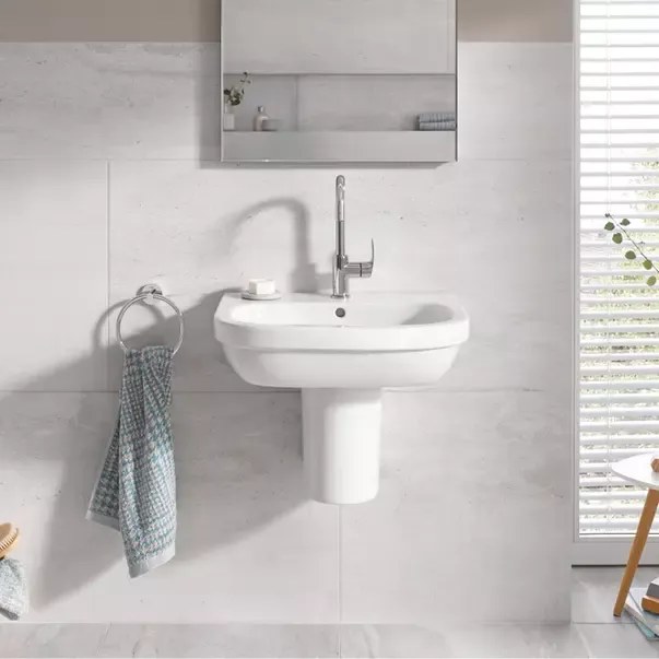 Lavoar pe blat Grohe Euro Ceramic alb Alpine White 60 cm