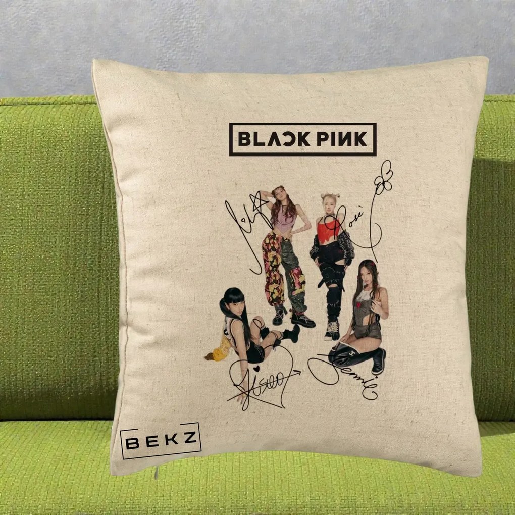 Perna Personalizata K-pop BLACKPINK Fotografie Grup Autografe Toate Membre, 40x40 cm, Bej, Husa Detasabila, Perna Inclusa, BEKZ®