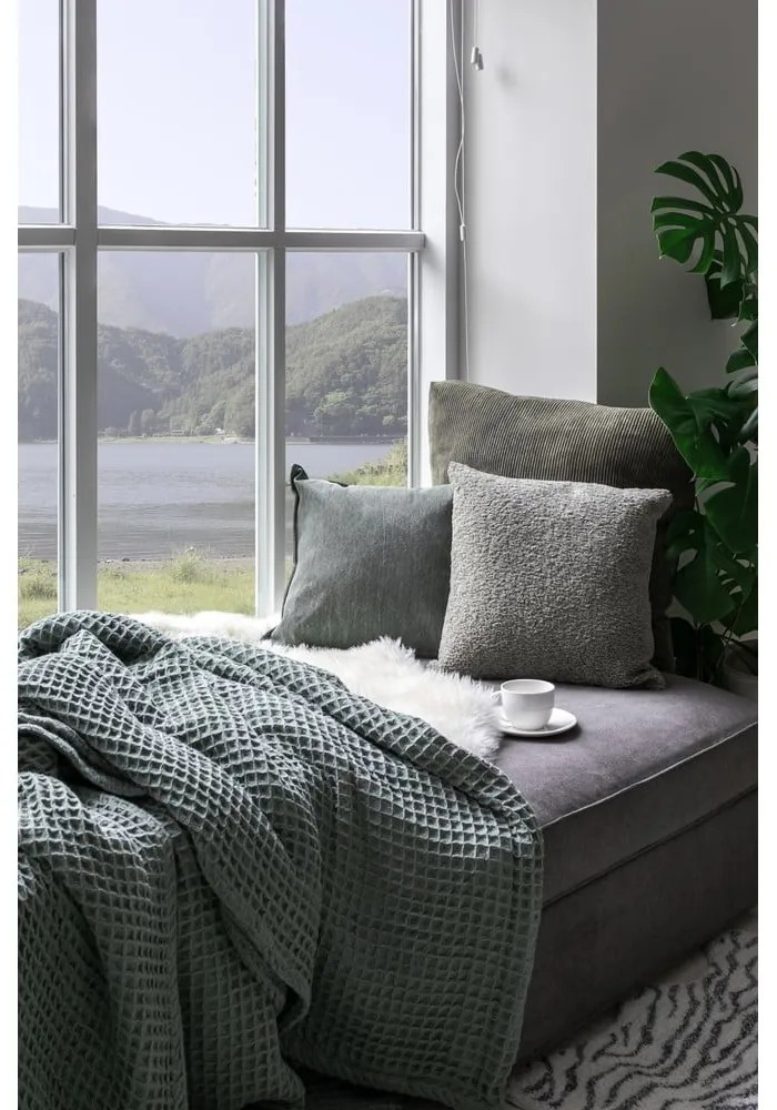 Pernă decorativă 60x60 cm Dolly - Tiseco Home Studio