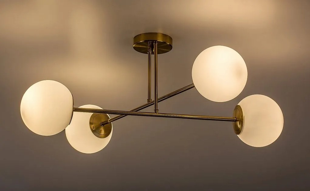 Lustra aplicata cu 4 surse de lumina design modern Kiara