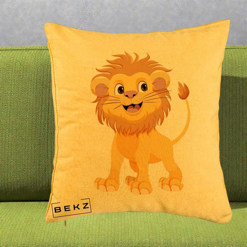 Perna Decorativa Pui de Leu Kawaii, 40x40 cm, Galben, Husa Detasabila, Perna Inclusa, BEKZ®