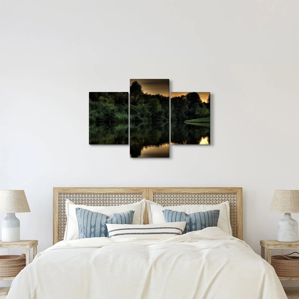 Tablou cu lac în pădure (90x60 cm)