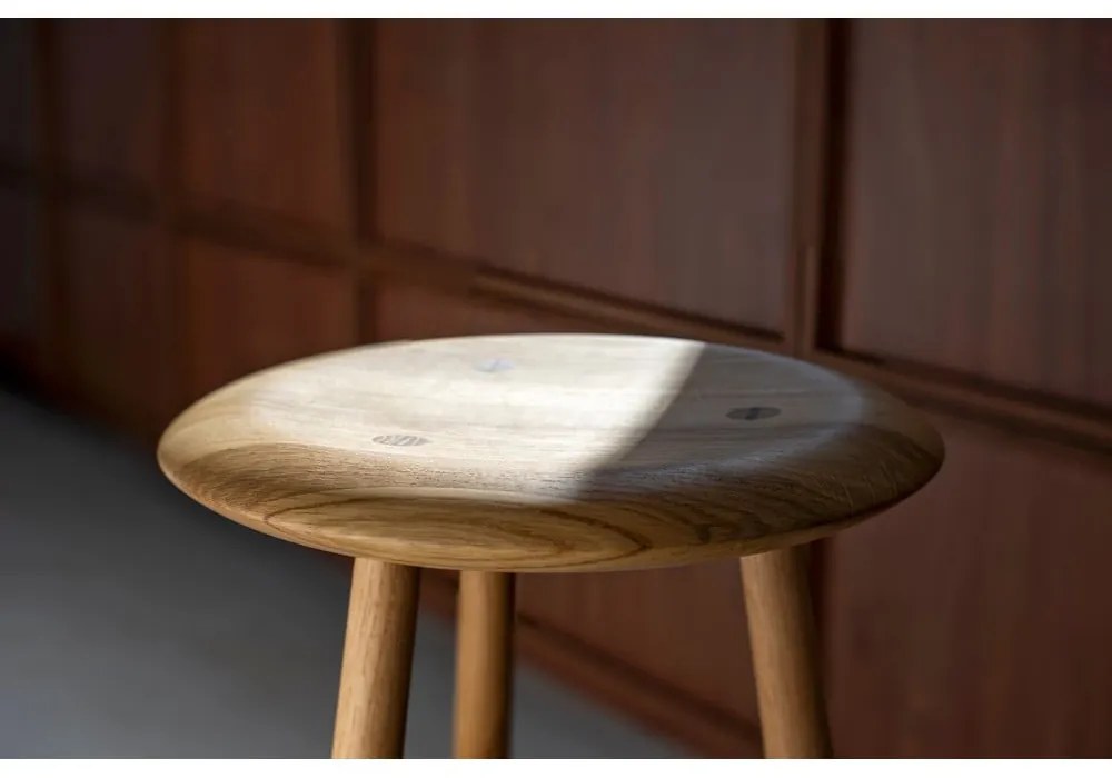 Scaun de bar în culoare naturală din lemn de stejar (înălțime șezut 75 cm) Blanc – Gazzda