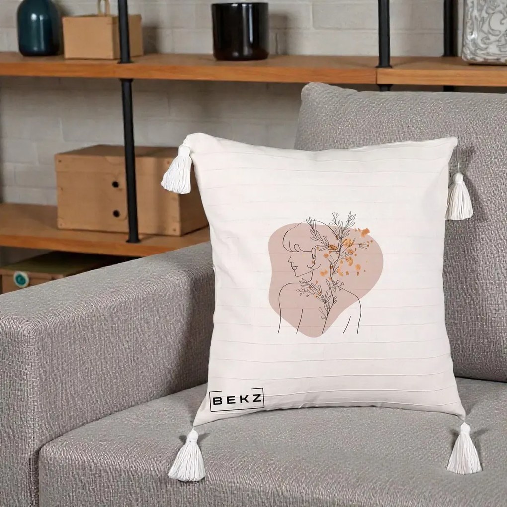 Perna Decorativa Femeie cu Flori Line Art Boho, 40x40 cm, Bej cu Franjuri, Husa Detasabila, Perna Inclusa, BEKZ®