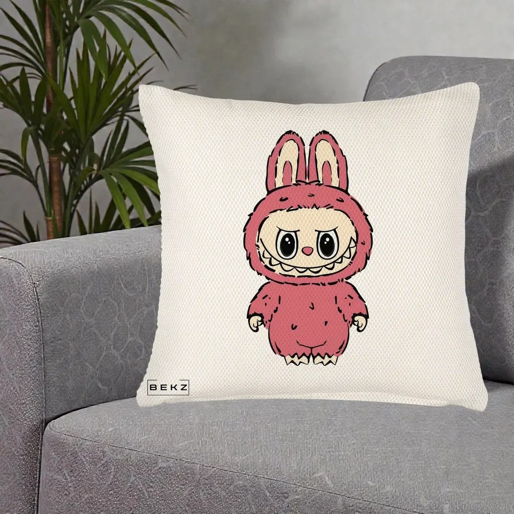 Perna Personalizata Labubu Roz Solo, 40x40 cm, Crem Reliefat, Husa Detasabila, Perna Inclusa, BEKZ®