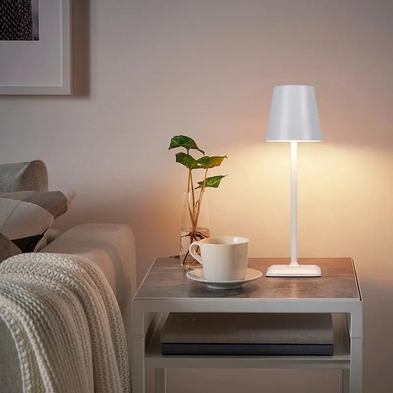 Lampa de masa cu Senzor Touch, 3 Tipuri De Lumina, Incarcare USB