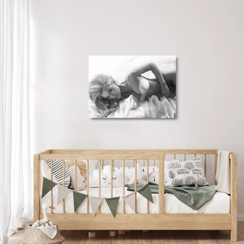 Tablou pe sticlă - Boudoir alb-negru (70x50 cm)