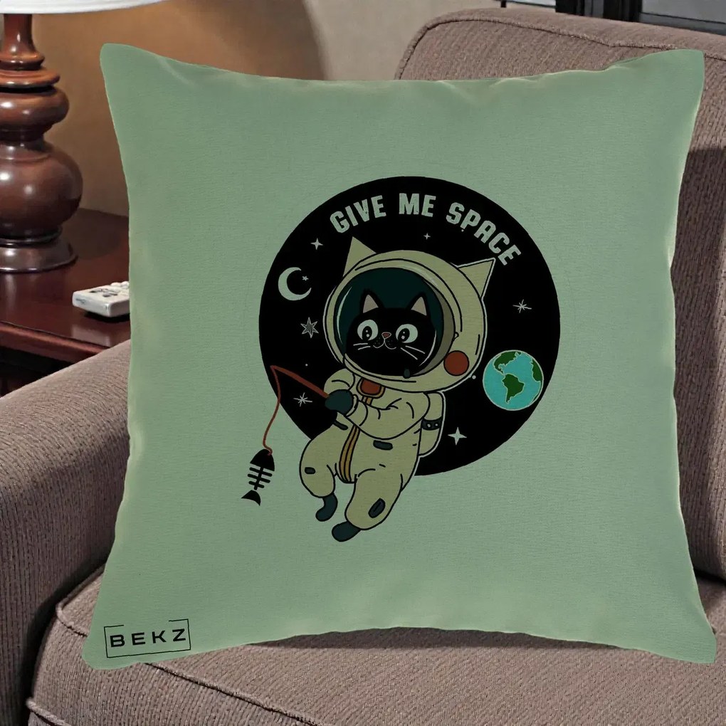 Perna Decorativa Give Me Space Pisica Astronaut, 40x40 cm, Verde, Husa Detasabila, Perna Inclusa, BEKZ®