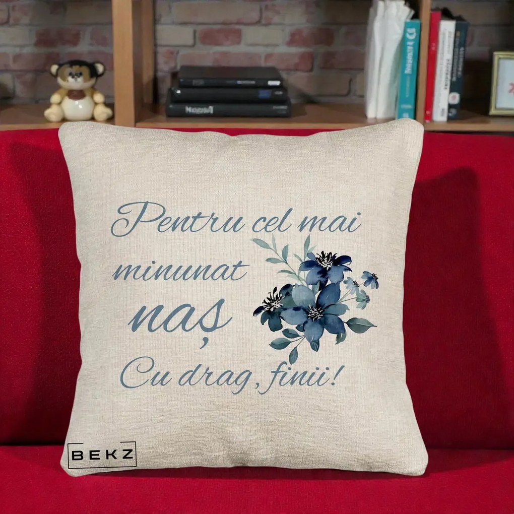 Cadou pentru Nas - Perna Personalizata Pentru Cel mai Minunat Nas Cu drag Finii, 40x40 cm, Bej Canapea, Husa Detasabila, Perna Inclusa, BEKZ®