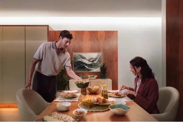 Philips - Bandă LED RGBW reglabilă Hue FLUX 3+2m LED/48,5W/230V 2200-6500K