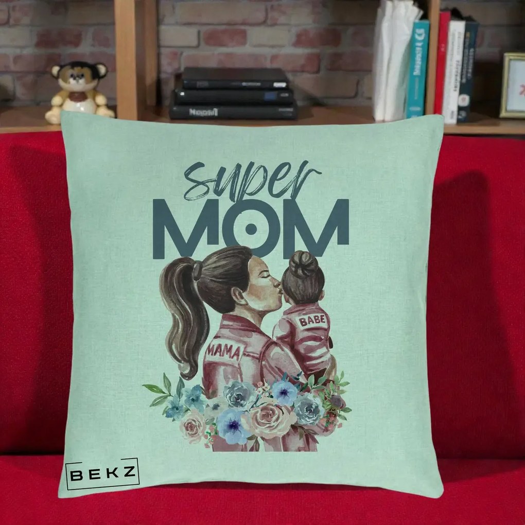Cadou pentru Mama - Perna Personalizata Super Mom Mama cu Bebelusul, 40x40 cm, Verde Menta, Husa Detasabila, Perna Inclusa, BEKZ®