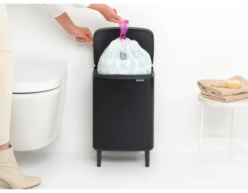 Cos pentru gunoi Brabantia Bo Small Hi 1006649, 12 L, Deschidere lina si silentioasa, Bază antiderapantă, Negru
