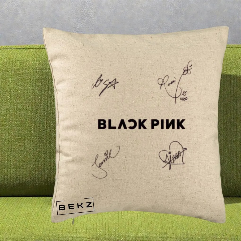Perna Personalizata K-pop BLACKPINK Tinute Negre Grup Simplu, 40x40 cm, Bej, Husa Detasabila, Perna Inclusa, BEKZ®